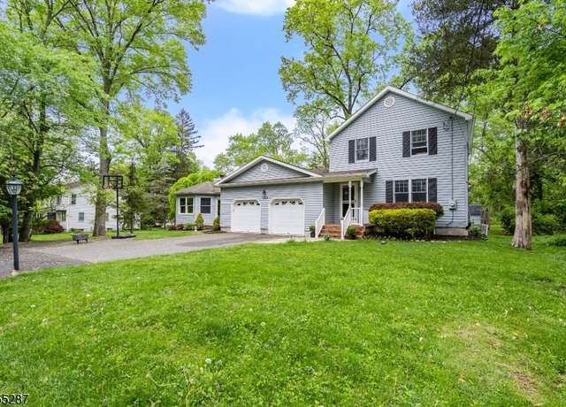 Property at 789 Harding Rd, Bridgewater Twp., NJ 08807-1341, 4 beds, 2.5 baths