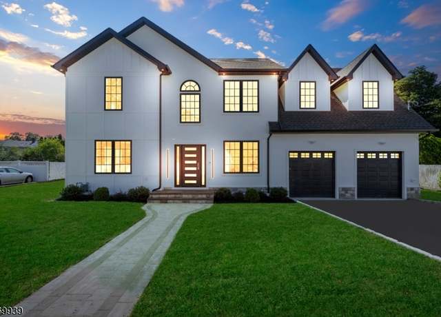 Property at 12 Thistle Ct, Totowa Boro, NJ 07512-1134, 5 beds, 4 baths