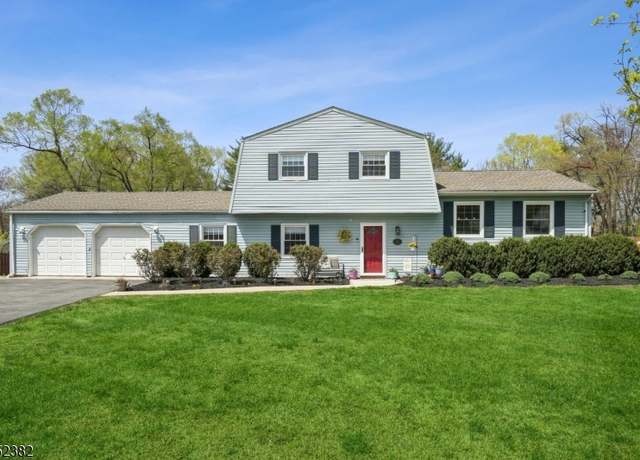 Property at 49 Queen Anne Dr, Bernards Twp., NJ 07920-2316, 5 beds, 3.5 baths
