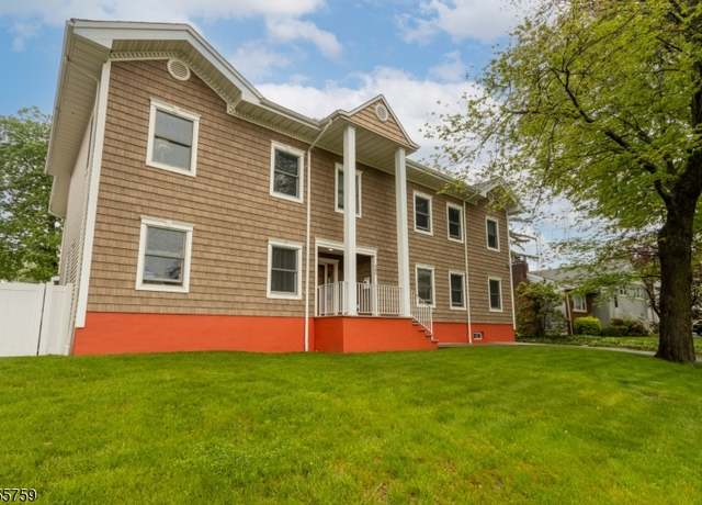 Property at 33 Lockwood Pl, Clifton City, NJ 07012-1906, 6 beds, 4.5 baths