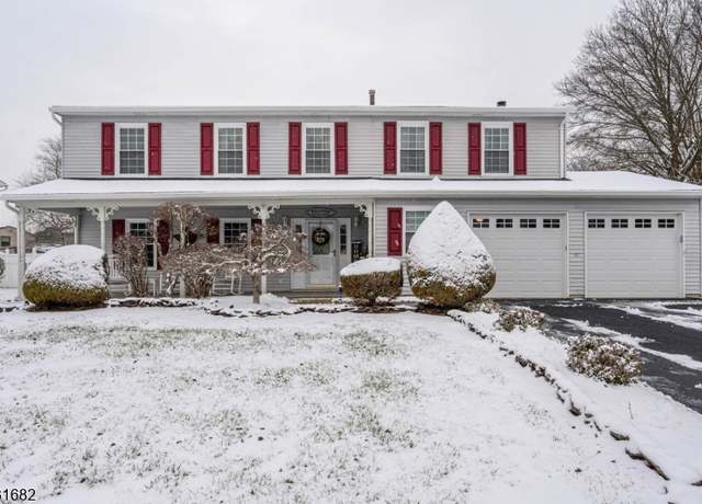 Property at 22 Peachstone Rd, Howell Twp., NJ 07731-2208, 5 beds, 3.5 baths