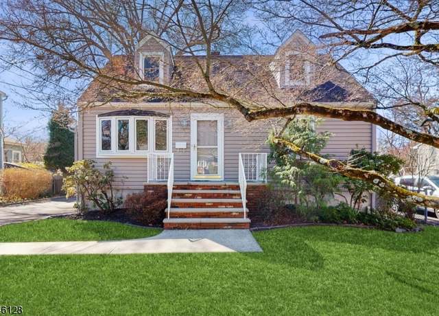 Property at 20 2nd St, New Providence Boro, NJ 07974-2237, 4 beds, 2.5 baths
