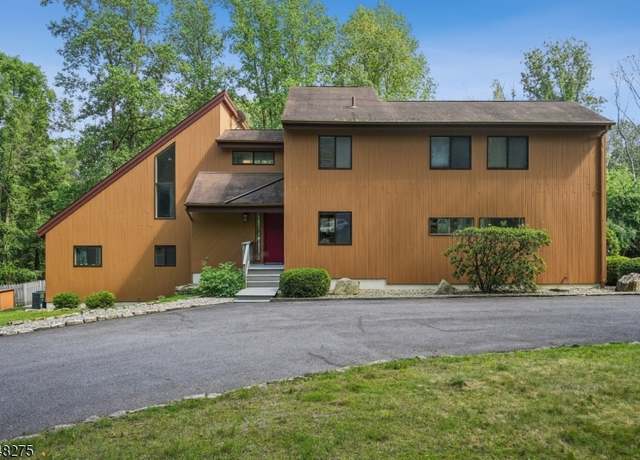 Property at 54 Sliker Rd, Lebanon Twp., NJ 08826-3333, 5 beds, 3.5 baths