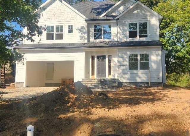 Property at 11 Earl Pl, New Providence Boro, NJ 07974-1034, 5 beds, 4.5 baths