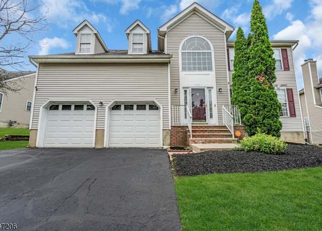 Property at 228 Natalie Dr, Phillipsburg Town, NJ 08865-3554, 4 beds, 2.5 baths