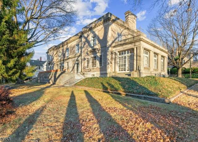 Property at 229 Ballantine Pkwy, Newark City, NJ 07104-1445, 15 beds, 7.5 baths