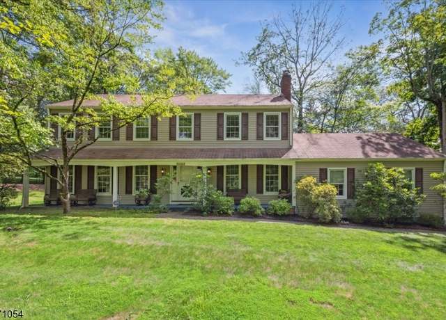 Property at 1 Golden Corner Way, Randolph Twp., NJ 07869-3490, 4 beds, 2.5 baths