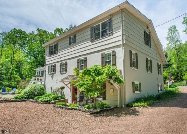 Property at 152 Fairmount Rd, Washington Twp., NJ 07853-3109, 4 beds, 3 baths