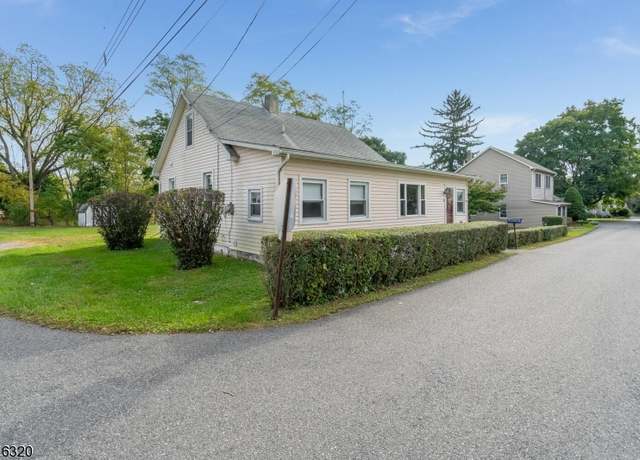 Property at 6 Franklin St, Franklin Twp., NJ 07882, 2 beds, 1 bath