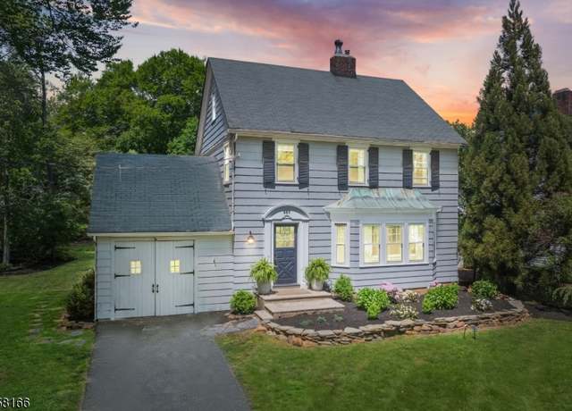 Property at 297 Franklin Rd, North Brunswick Twp., NJ 08902-3208, 4 beds, 1.5 baths