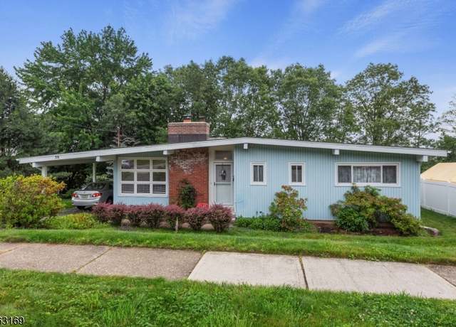 Property at 58 White Birch Dr, Rockaway Boro, NJ 07866-2824, 3 beds, 1.5 baths