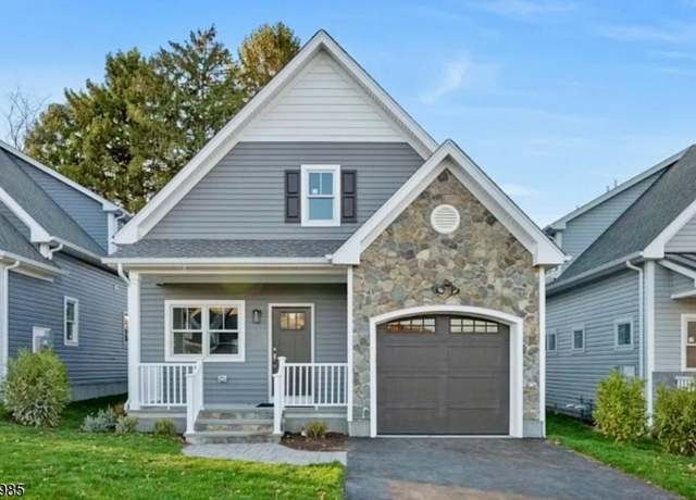 Property at 5 Banks Dr #3, Boonton Town, NJ 07005-2429, 2 beds, 2.5 baths