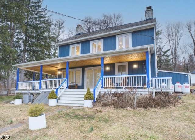 Property at 38 Stark Rd, Knowlton Twp., NJ 07832-2502, 5 beds, 3 baths