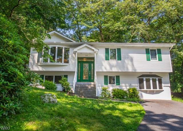 Property at 14 Marshall Trl, Hopatcong Boro, NJ 07843-1729, 3 beds, 2 baths