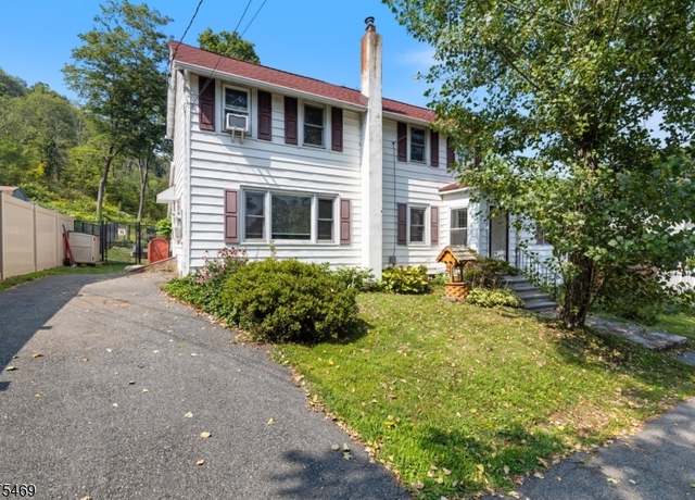 Property at 14 Holly Rd, Rockaway Twp., NJ 07842-1004, 4 beds, 2 baths