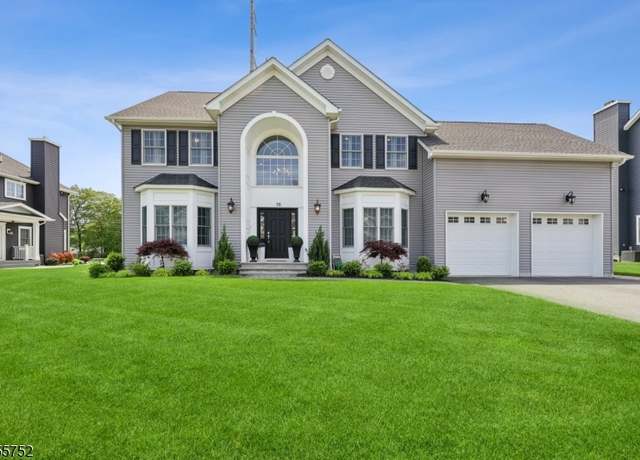 Property at 76 Colonial Woods Dr, West Orange Twp., NJ 07052-1620, 4 beds, 2.5 baths