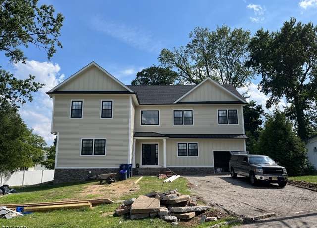 Property at 52 Skylark Pl, Clark Twp., NJ 07066-2627, 6 beds, 5.5 baths