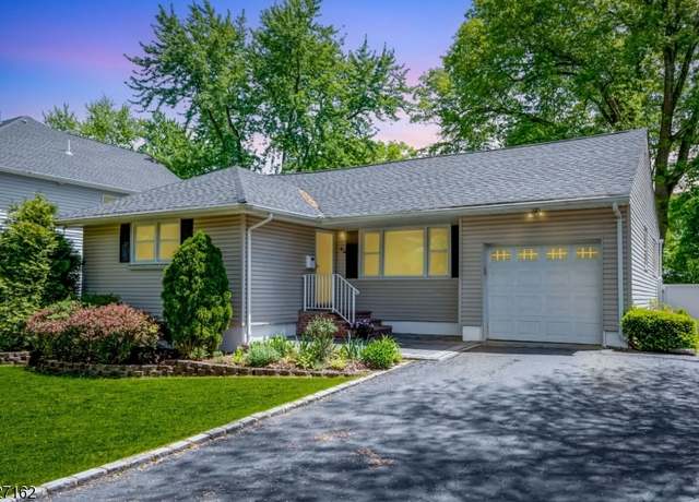 Property at 56 Pearl St, New Providence Boro, NJ 07974-1010, 3 beds, 2.5 baths