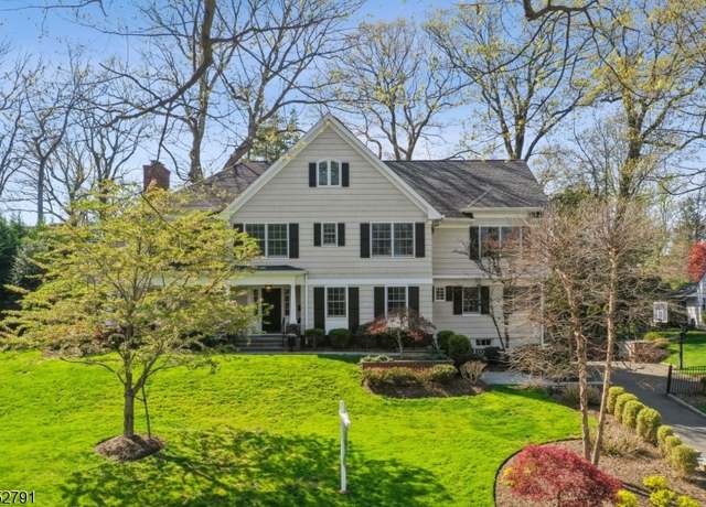 Property at 231 Oak Ridge Ave, Summit City, NJ 07901-3258, 6 beds, 5 baths