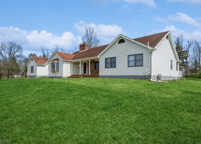 Property at 30 Claridge Ln, Raritan Twp., NJ 08822-3382, 5 beds, 3 baths