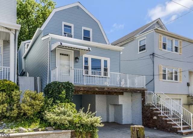 Property at 45 E 28Th St, Bayonne City, NJ 07002-4601, 3 beds, 1.5 baths