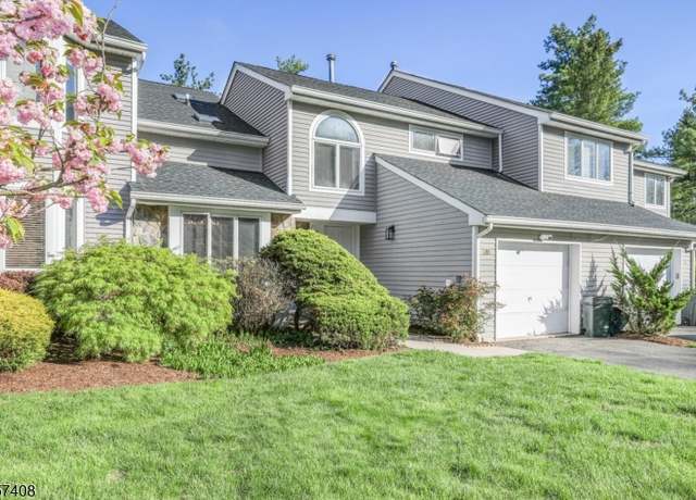 Property at 39 Matthew Rd, Wayne Twp., NJ 07470-3900, 2 beds, 2.5 baths