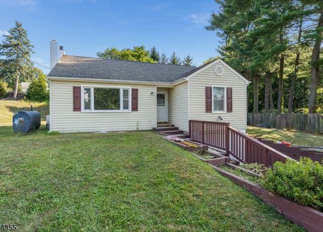 Property at 4 Lingert Ave, Clinton Town, NJ 08809-1219, 3 beds, 2 baths