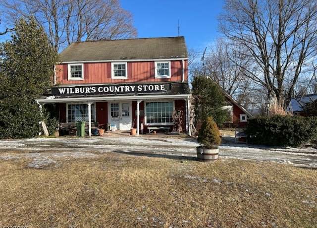Property at 735 State Route 94, Frelinghuysen Twp., NJ 07860, 1 bed, 1.5 baths