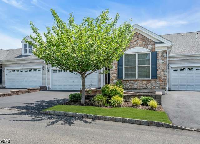 Property at 53 Cobble St, Clifton City, NJ 07013-2224, 2 beds, 2 baths