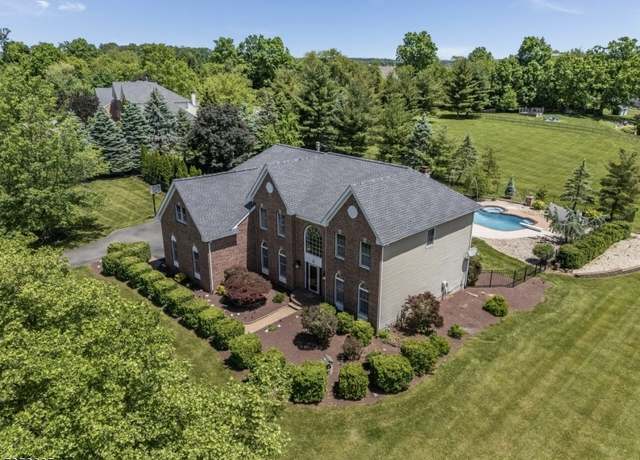 Property at 28 Lavada Ln, Raritan Twp., NJ 08551-1128, 4 beds, 2.5 baths