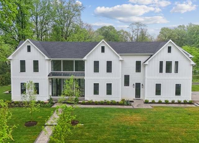 Property at 2 Spenser Dr, Millburn Twp., NJ 07078, 7 beds, 7.5 baths