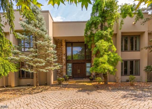 Property at 142 Deer Run, Green Brook Twp., NJ 07069-5938, 7 beds, 5 baths
