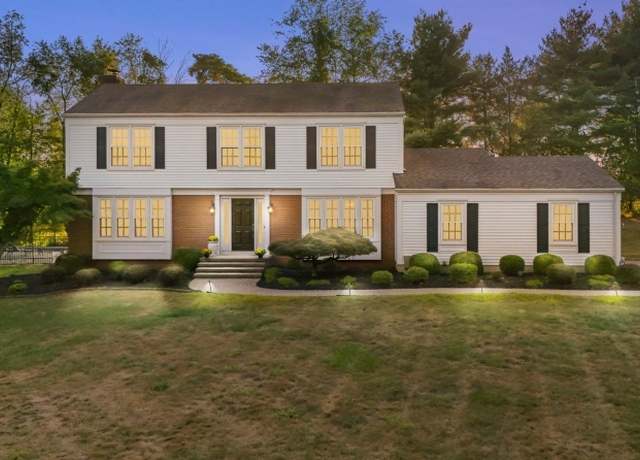 Property at 10 Robert Dr, Clinton Twp., NJ 08833-3001, 4 beds, 2.5 baths