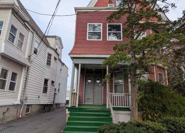 Property at 262 Oakwood Ave, City Of Orange Twp., NJ 07050-3222, 5 beds, 3 baths