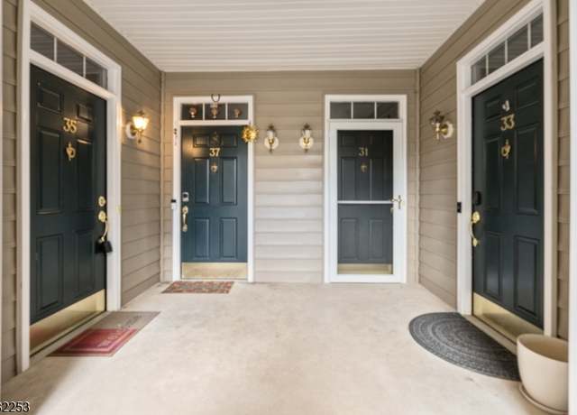 Property at 35 Swing Bridge Ln, South Bound Brook Boro, NJ 08880-1492, 3 beds, 2.5 baths