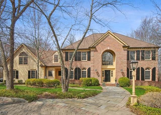 Property at 19 Emily Rd, Bernards Twp., NJ 07920, 5 beds, 5 baths