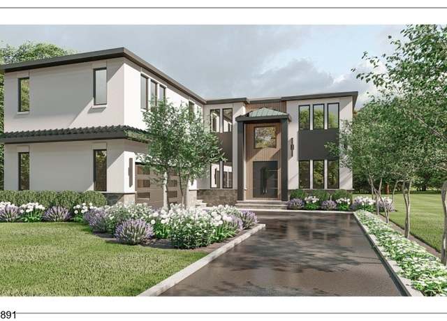 Property at 156 Stuart St, Paramus Boro, NJ 07652-4519, 6 beds, 6.5 baths