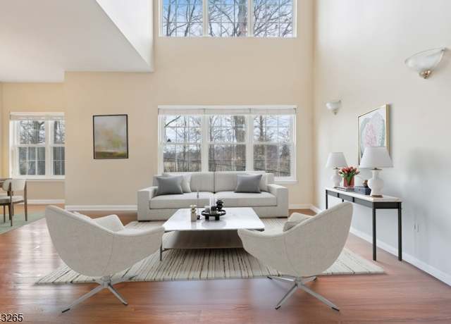 Property at 1504 Riveredge Ln, Hanover Twp., NJ 07981-1426, 2 beds, 2.5 baths
