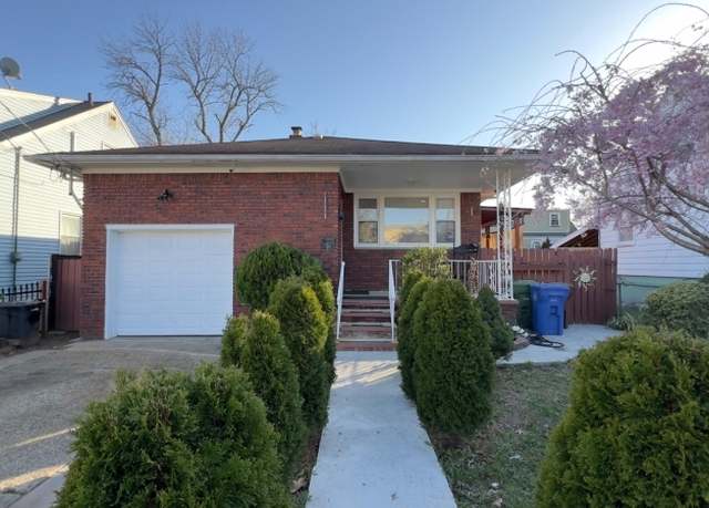 Property at 811 Lincoln St, Linden City, NJ 07036-2338, 3 beds, 2 baths