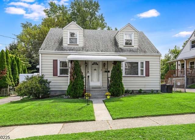 Property at 110 Henderson St, Phillipsburg Town, NJ 08865-2507, 3 beds, 2 baths