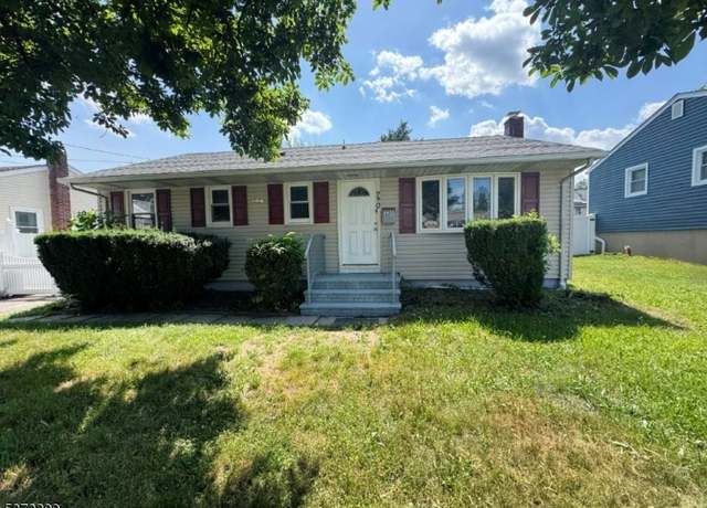 Property at 220 Main St, South Bound Brook Boro, NJ 08880-1470, 3 beds, 1 bath