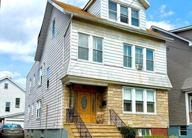 Property at 115 Paine Ave, Irvington Twp., NJ 07111-2904, 4 beds, 2.5 baths