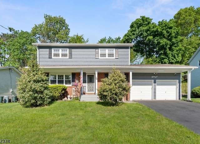 Property at 39 Circle Dr, Rockaway Twp., NJ 07866-1631, 4 beds, 1.5 baths