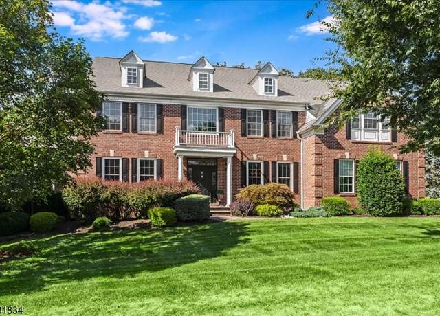 Property at 16 Setting Sun Dr, Washington Twp., NJ 07853, 5 beds, 3.5 baths