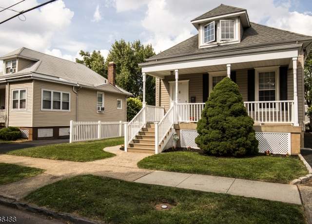 Property at 219 Magie Ave, Roselle Park Boro, NJ 07204-2307, 4 beds, 1 bath