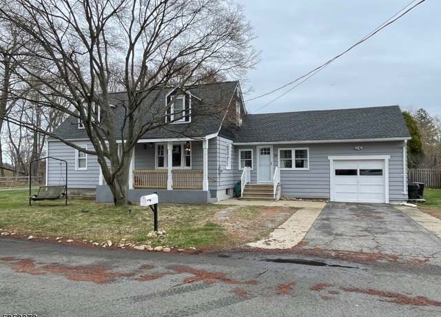 Property at 24 N 2nd St Kenvil, Roxbury Twp., NJ 07847-2522, 4 beds, 1.5 baths