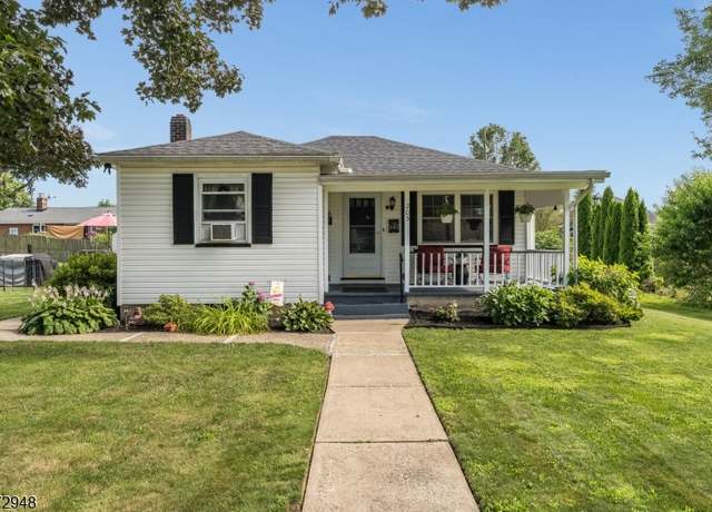 Property at 205 Somerset St, Alpha Boro, NJ 08865-4565, 2 beds, 1 bath
