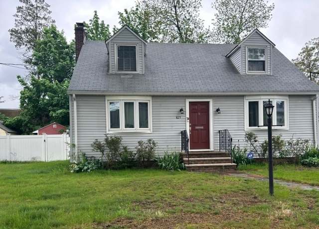 Property at 825 Bishop St, Union Twp., NJ 07083-7101, 3 beds, 2 baths