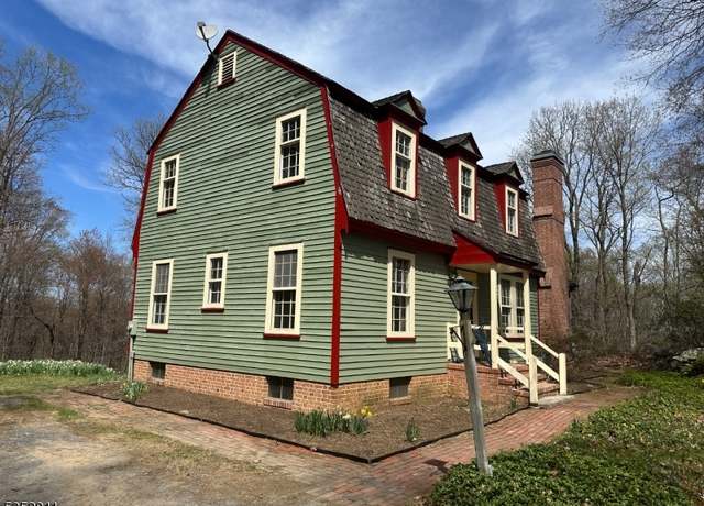 Property at 14 Summerfield Rd, White Twp., NJ 07823-2711, 3 beds, 2 baths