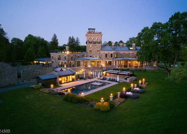 Mendham, NJ Vintage Homes & Estates -- Historic Real Estate for Sale | Redfin